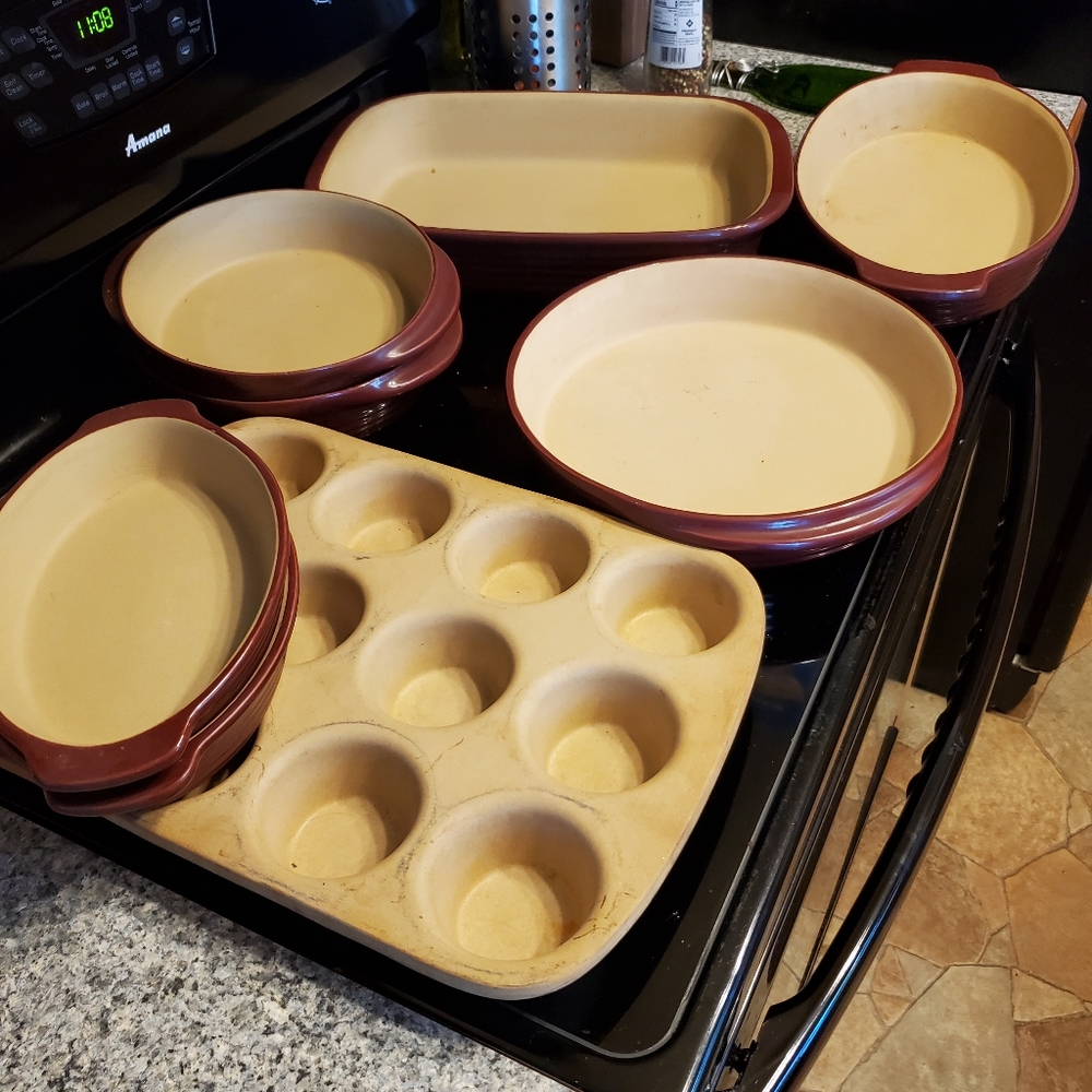 Pampered Chef Cranberry Stoneware